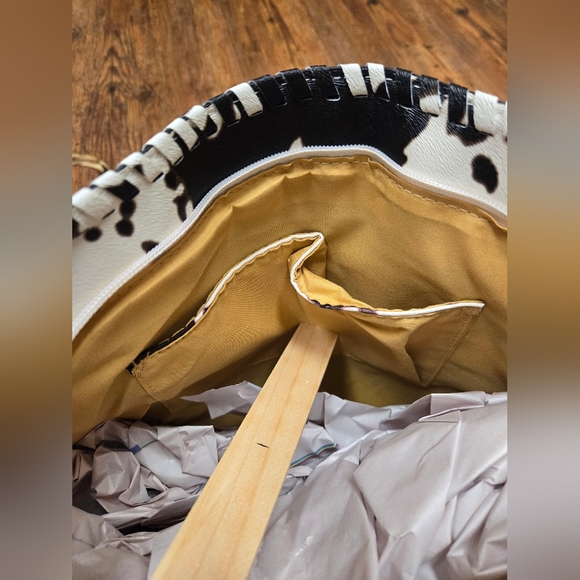 cowprint handbag nwt62$ DS Bags textured beautiful western boho cute farm - Picture 14 of 16